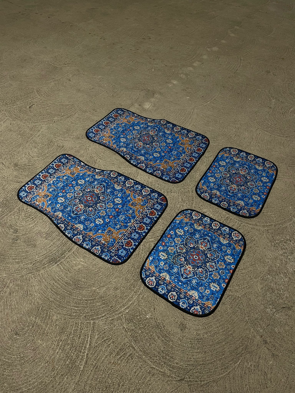 Universal 4-Piece All-Season Car